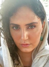 Elnaz Shakerdust fotoğrafı