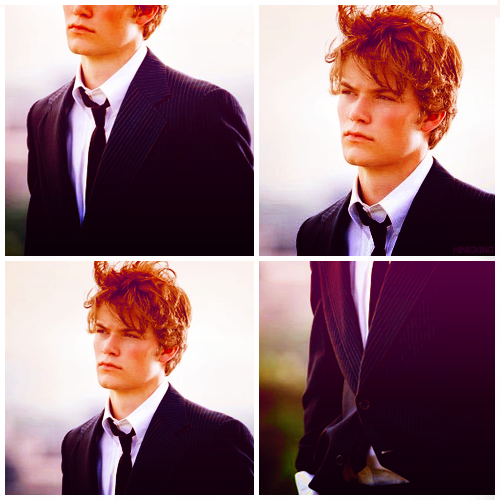 James Gaisford Fotoğrafı