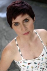 Amber Armstrong fotoğrafı