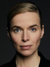 Thekla Reuten fotoğrafı