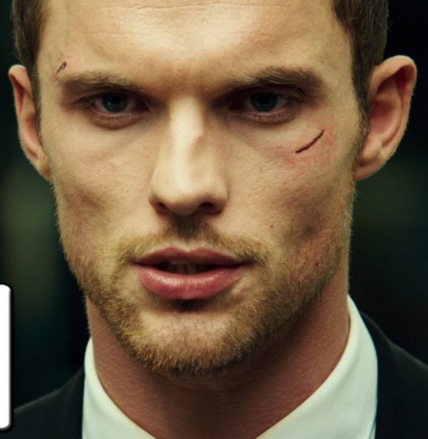 Ed Skrein	 Fotoğrafı