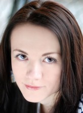 Emma Raine Walker fotoğrafı