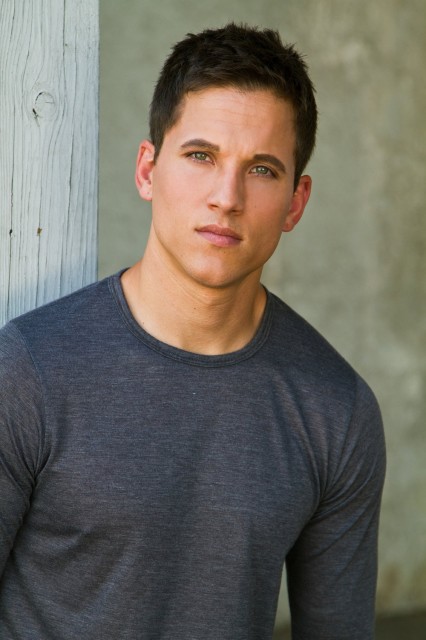 Mike C. Manning fotoğrafı