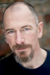 Gerald Tyler fotoğrafı