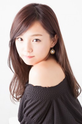 Ai Shinozaki Fotoğrafı