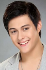 Enrique Gil fotoğrafı