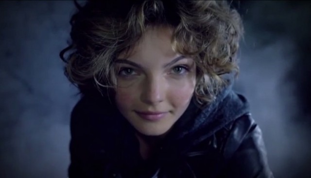 Camren Bicondova Fotoğrafı