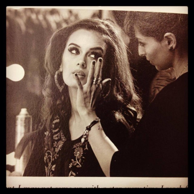 Evelyn Sharma Fotoğrafı