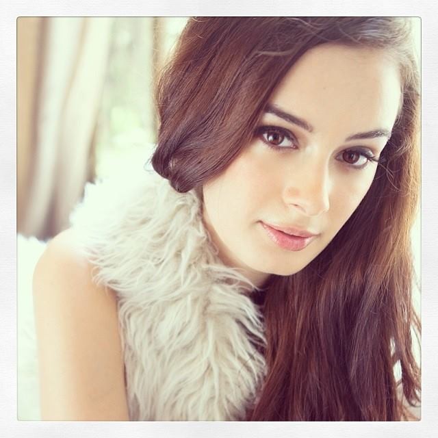 Evelyn Sharma Fotoğrafı
