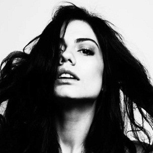 Demet Özdemir Fotoğrafı