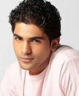 Taaha Shah fotoğrafı