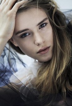 Gaia Weiss Fotoğrafı