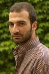 Yaşar  Büker fotoğrafı