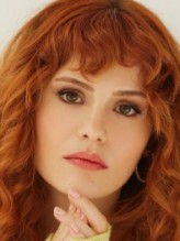 Burcu Cavrar fotoğrafı