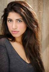 Ella Arro fotoğrafı