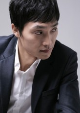 Jeon Jin-Woo fotoğrafı