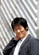 Jeong Jin fotoğrafı