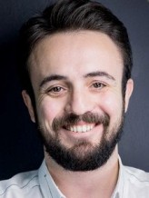 Mesut Yılmaz fotoğrafı