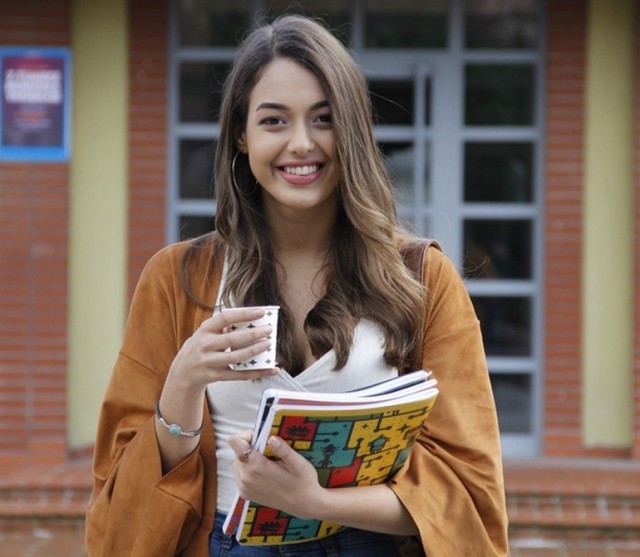 Dilan Çiçek Deniz fotoğrafı