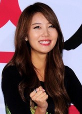 Lee Su-Jung fotoğrafı