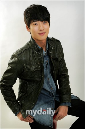 Choi Chang-Yub fotoğrafı