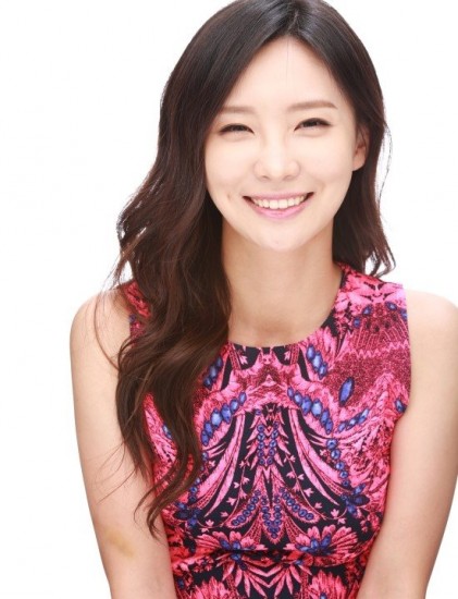 Ji Joo-Yeon fotoğrafı