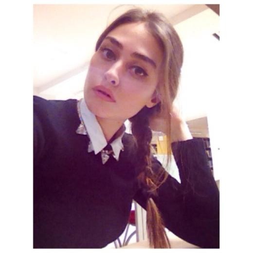 Esra Bilgiç Fotoğrafı