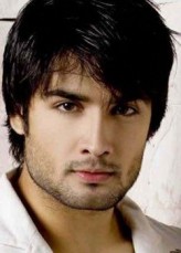 Vivian Dsena fotoğrafı