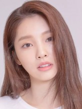 Lee Si-woo fotoğrafı