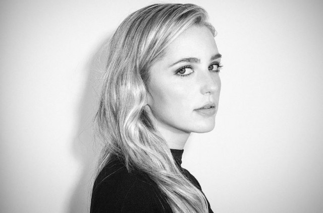 Jessica Rothe Fotoğrafı