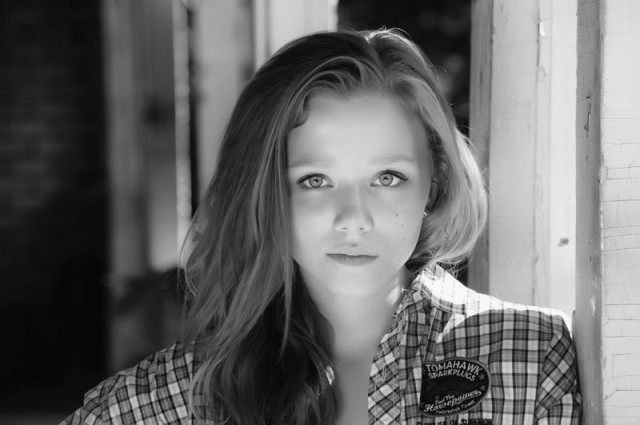 Ivanna Sakhno Fotoğrafı