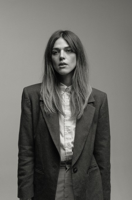 Callie Hernandez Fotoğrafı