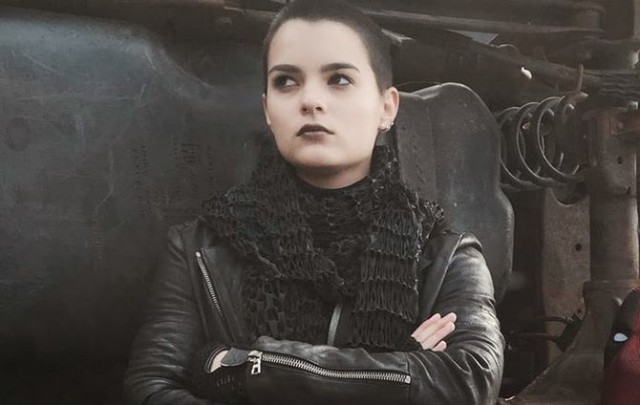 Brianna Hildebrand Fotoğrafı