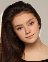 Lily-Rose Aslandogdu fotoğrafı