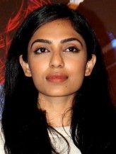 Sobhita Dhuliwala fotoğrafı