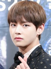 Kim Tae-hyung fotoğrafı