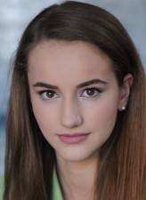 Shelby Lyon fotoğrafı