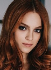 Sera Kutlubey fotoğrafı