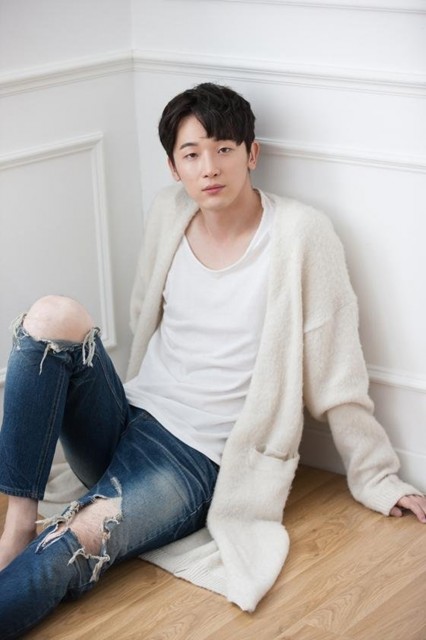 Lee Je-yeon Fotoğrafı