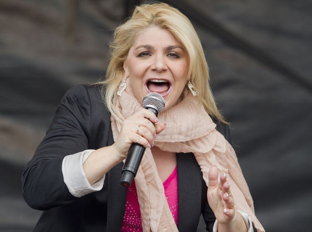 Sandra  Kim  Fotoğrafı