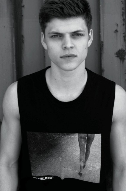 Alex Høgh  Andersen fotoğrafı