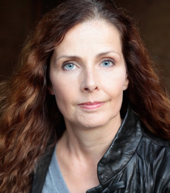 Ann  Lukens Fotoğrafı