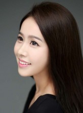 Baek Song-yi fotoğrafı