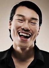 Bae Jin-Woong fotoğrafı