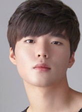 Kim Joo-yeob fotoğrafı