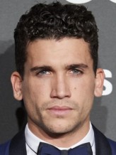 Jaime Lorente fotoğrafı