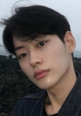 Lee Se-Jin fotoğrafı