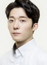 Lee Joon-Young fotoğrafı