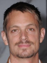 Joel Kinnaman fotoğrafı