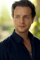 Andrew Gower fotoğrafı